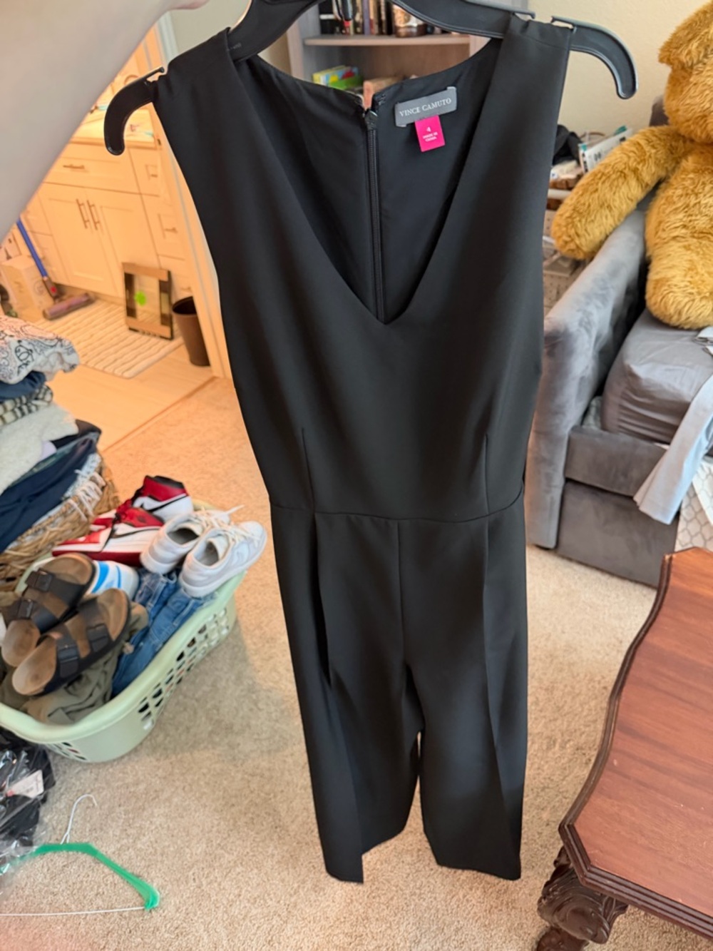 Vince Camuto Black Sleeveless V-Neck Cropped Jumpsuit